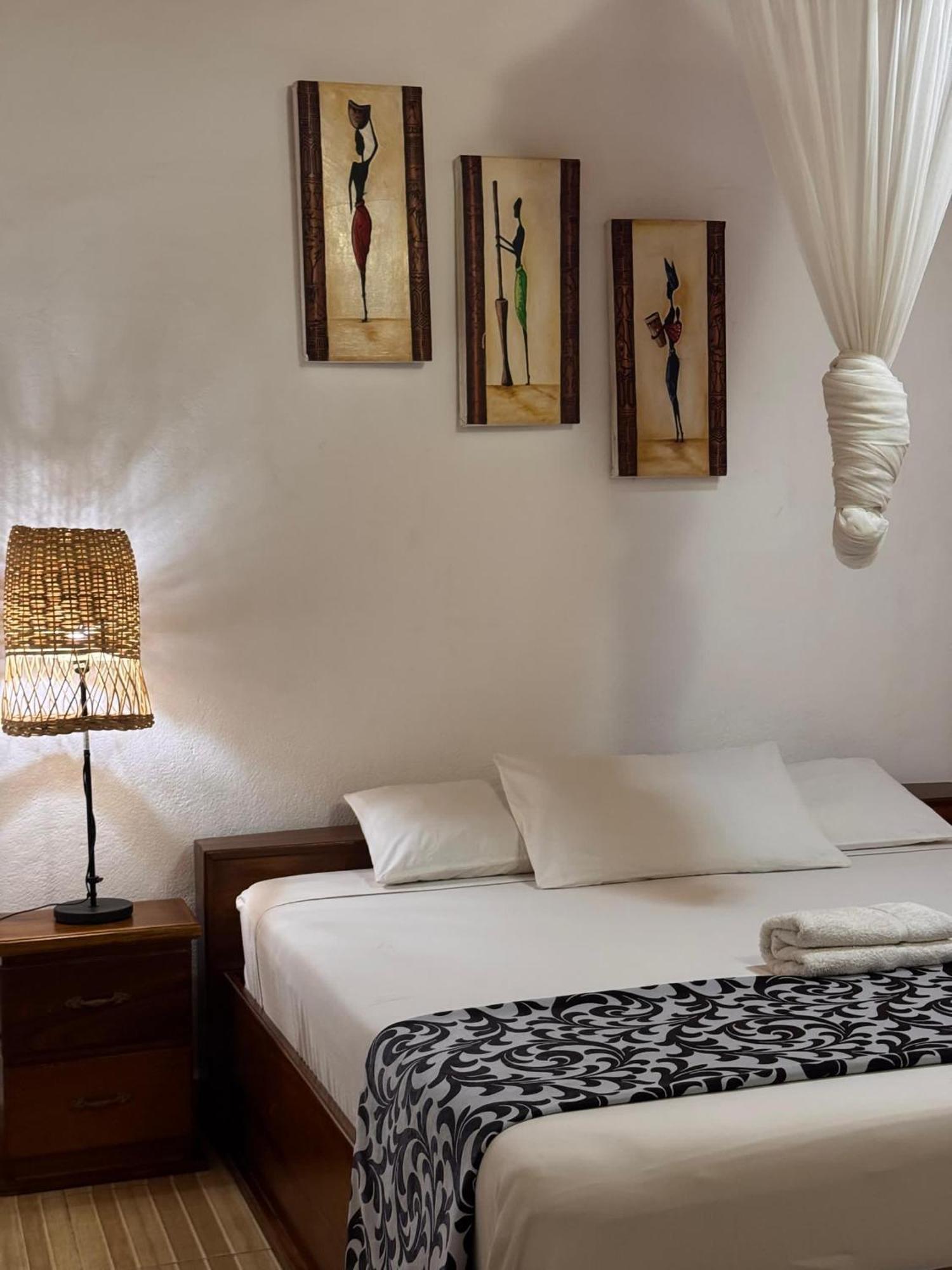 Paloma Guest House Kenema Bagian luar foto